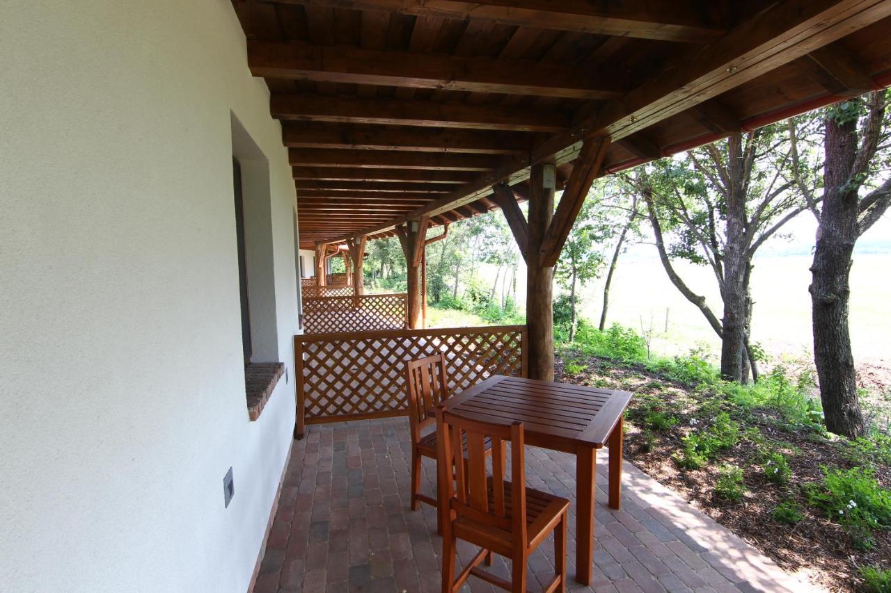 Bibic Nature Lodge Balmazújváros Exterior foto